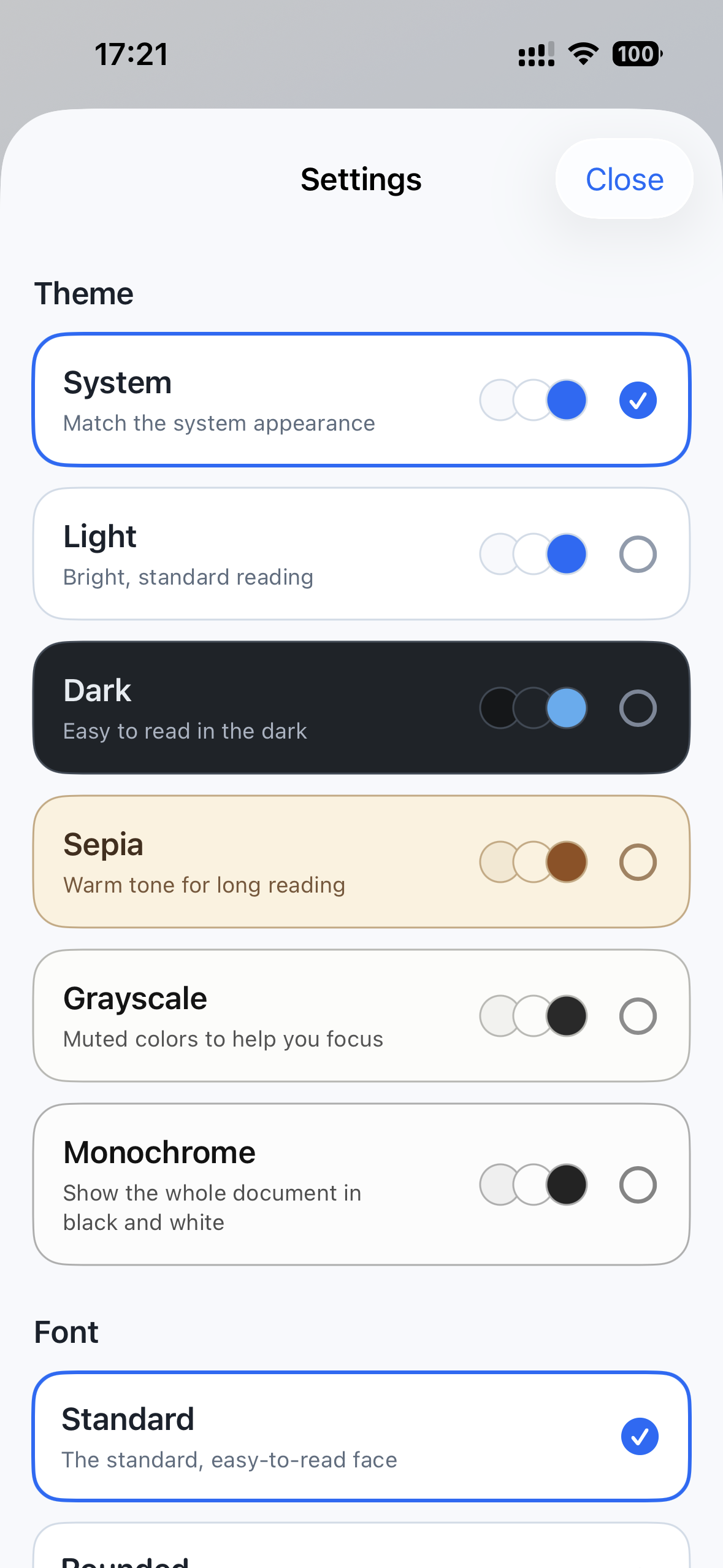 Okojo for iPhone – Theme and font settings screen.